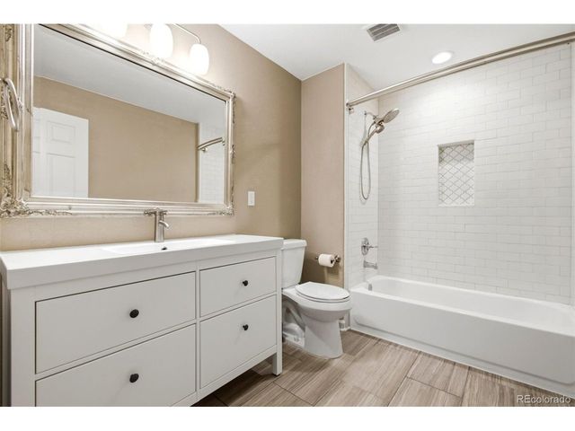 2739 Badlands Ct, Castle Rock, CO 80109
