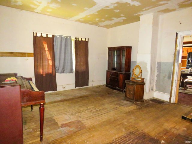 1800 SPEAR Street, Logansport, IN 46947