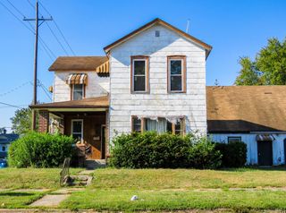 1800 SPEAR Street, Logansport, IN 46947