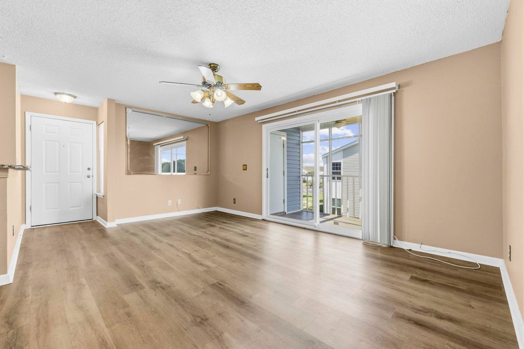 2181 Clearwater Dr Apt H, Myrtle Beach, SC 29575 — photo 4