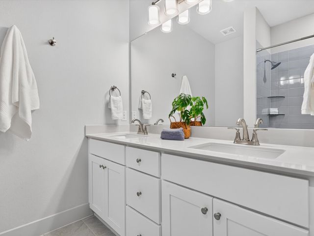 1423 Silver Marten Trail, Arlington, TX 76005