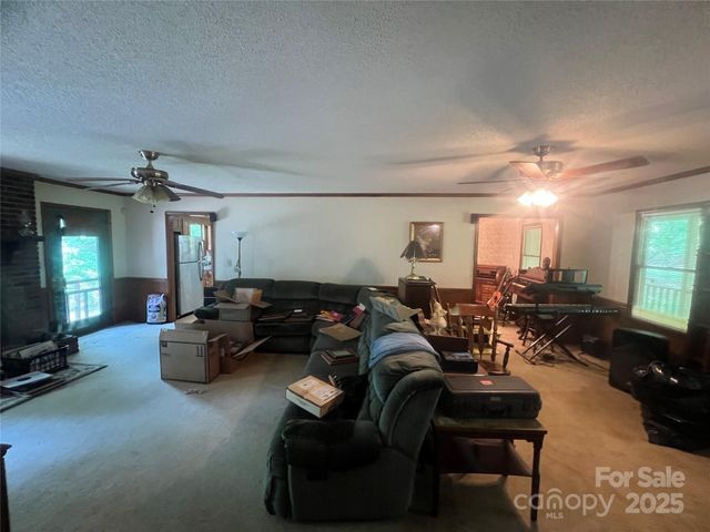 1502 Shelby Highway, Cherryville, NC 28021