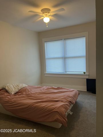 1122 E DUNKLIN STREET, Jefferson City, MO 65101