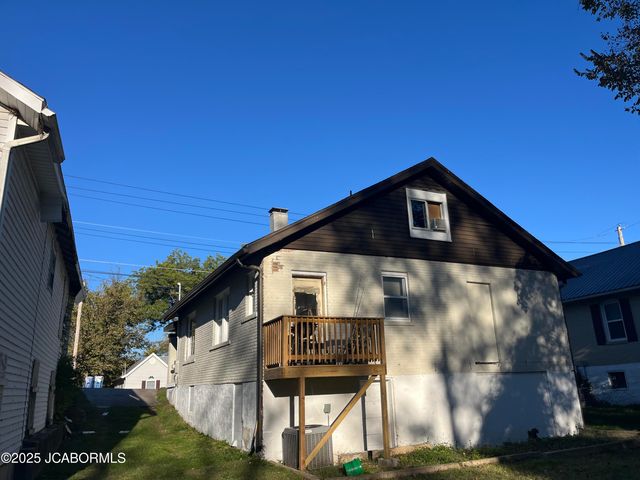 1122 E DUNKLIN STREET, Jefferson City, MO 65101