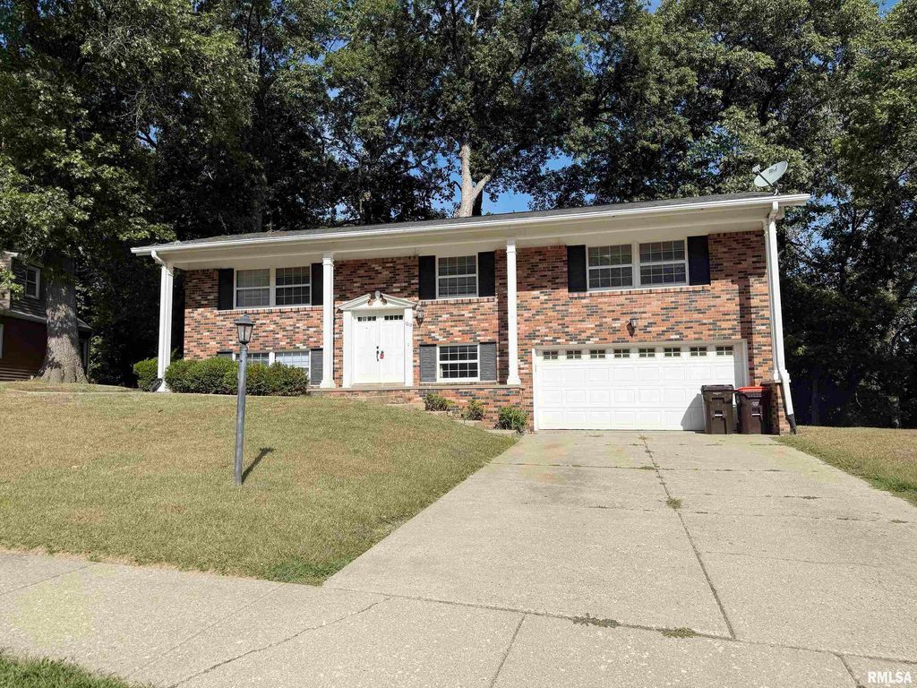 1013 W WONDERVIEW Drive, Dunlap, IL 61525