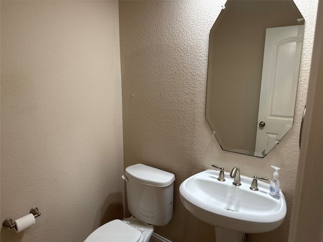 2610 Jackson Drive, Lewisville, TX 75067