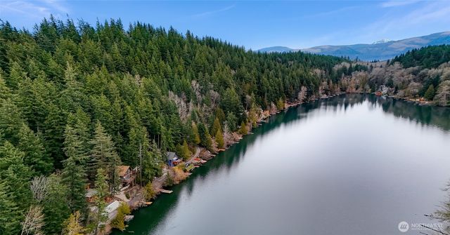 1693 Pebble Beach Trail, Bellingham, WA 98226