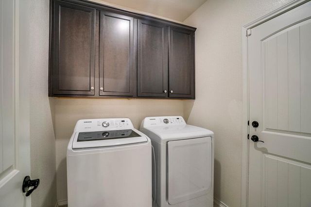 516 Ayinger LN, Austin, TX 78728