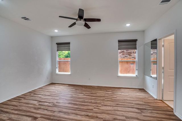 516 Ayinger LN, Austin, TX 78728