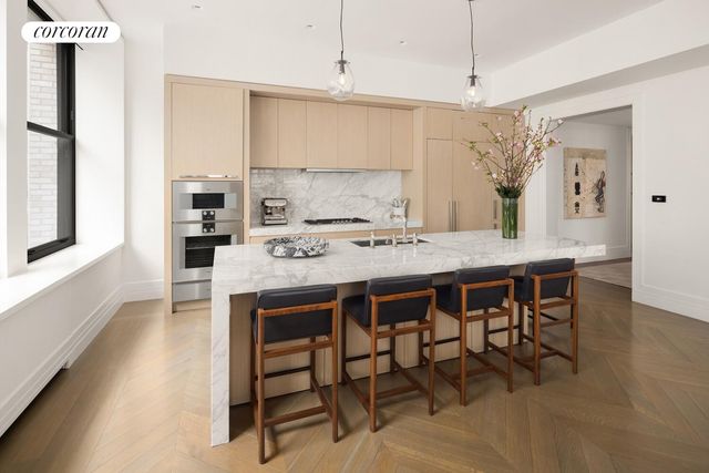 212 5th Ave Apt 14B, New York City, NY 10010