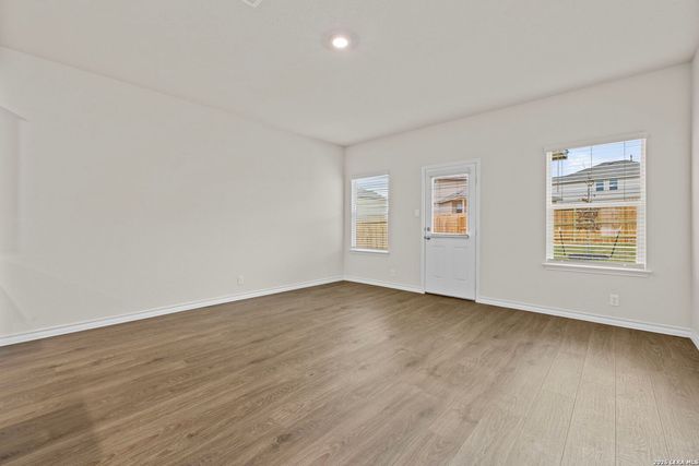 209 Squacco Heron, San Antonio, TX 78253