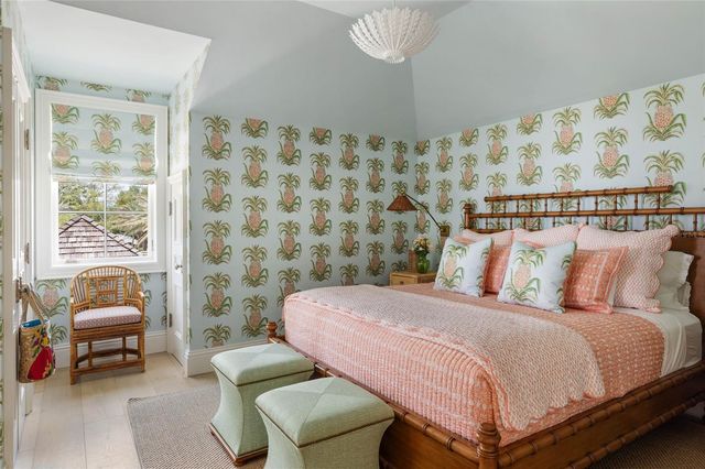 8501 MIDNIGHT PASS ROAD, Sarasota, FL 34242