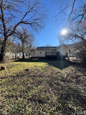 407 N Highway 17, Waynesville, MO 65583