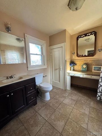 407 N Highway 17, Waynesville, MO 65583