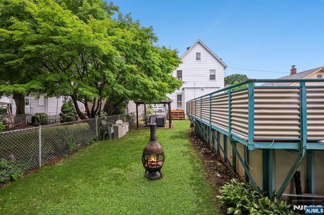 14 Fritz Street, Bloomfield, NJ 07003