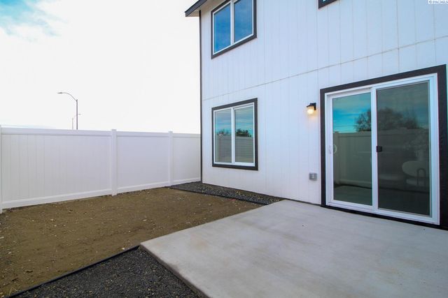 4732 W Quinault Place, Kennewick, WA 99336