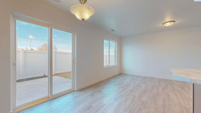 4732 W Quinault Place, Kennewick, WA 99336