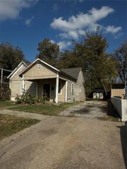 1710 Gould Avenue, Fort Worth, TX 76164