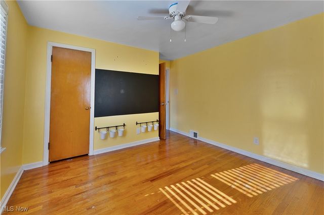 263 S Main Street, Youngstown, OH 44515