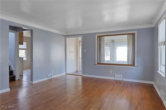 263 S Main Street, Youngstown, OH 44515