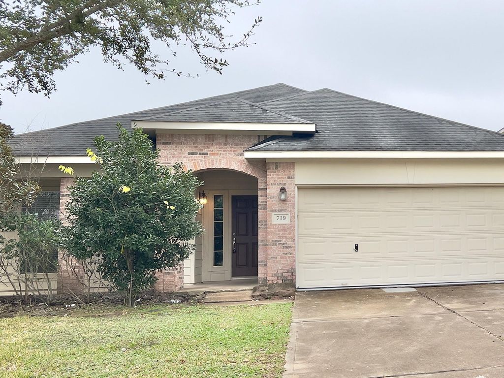719 Pickett Hill Lane, Rosenberg, TX 77469