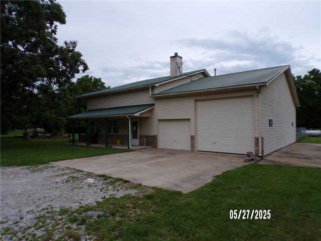3049 N Arkansas, Rogers, AR 72756