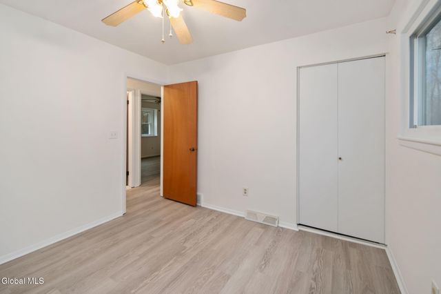 4 Sugarbush Road, Clifton Park, NY 12065