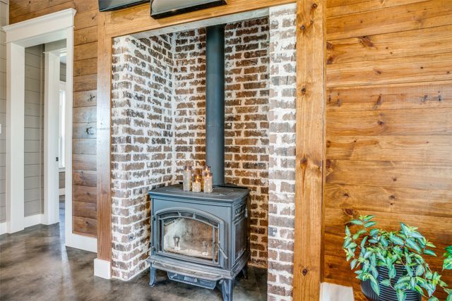 12485 County Road 675, Blue Ridge, TX 75424