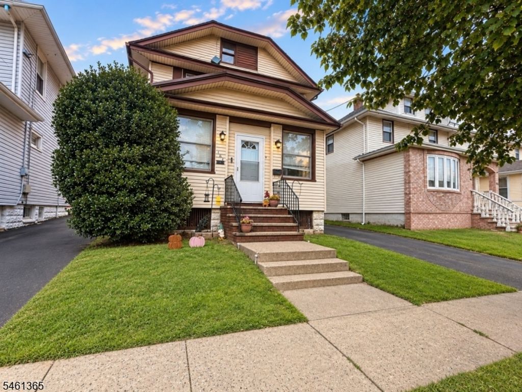 123 Fairbanks St, Hillside Twp., NJ 07205 — exterior