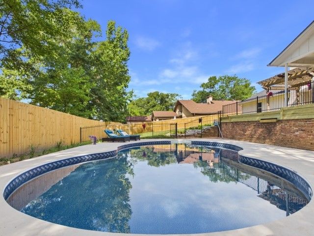 1811 Picadilly Place, Tyler, TX 75703