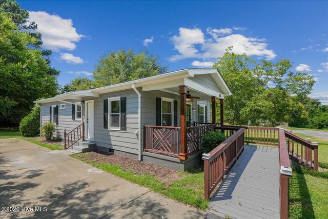 204 E Branch Street, Benson, NC 27504