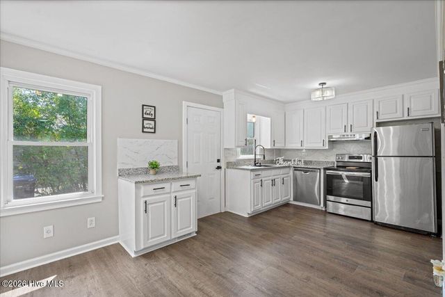 204 E Branch Street, Benson, NC 27504