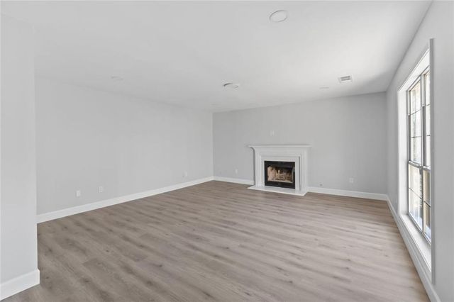 1150 River Overlook Court, Lawrenceville, GA 30043