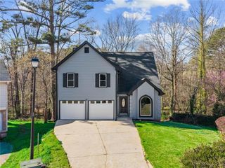 1150 River Overlook Court, Lawrenceville, GA 30043