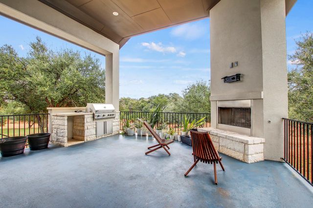 525 Houston LOOP, Liberty Hill, TX 78642