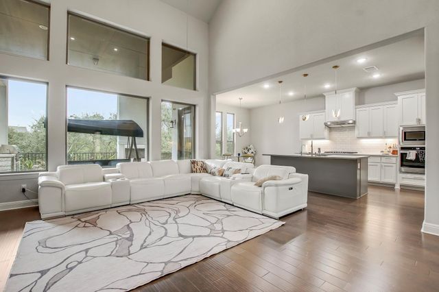 525 Houston LOOP, Liberty Hill, TX 78642