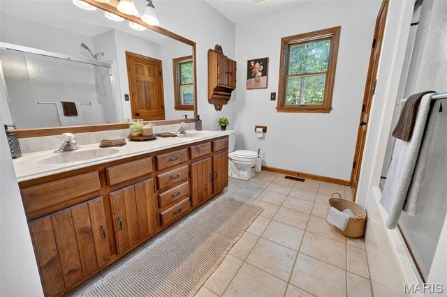 19289 Fox Meadow Lane, Marthasville, MO 63357