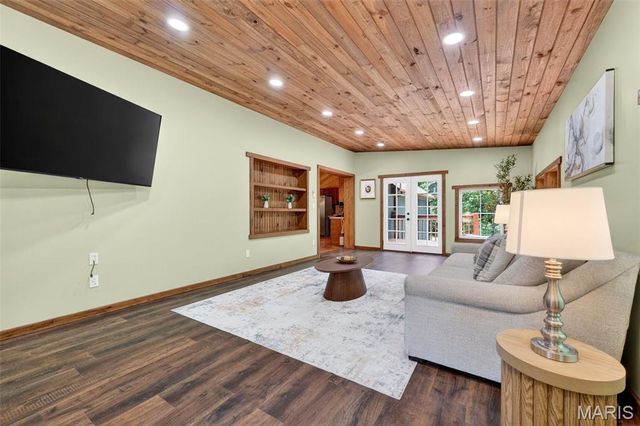 19289 Fox Meadow Lane, Marthasville, MO 63357