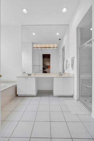 292 Canterbury Dr E., Palm Beach Gardens, FL 33418