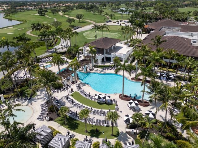 292 Canterbury Dr E., Palm Beach Gardens, FL 33418