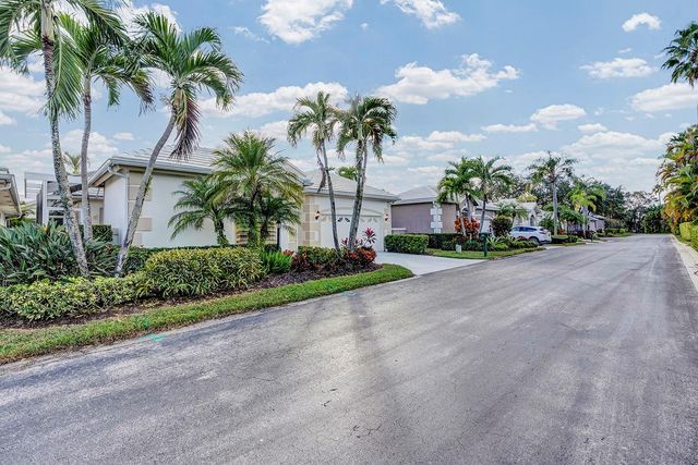292 Canterbury Dr E., Palm Beach Gardens, FL 33418
