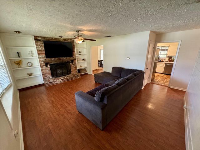 525 NE 21ST AVENUE, Ocala, FL 34470