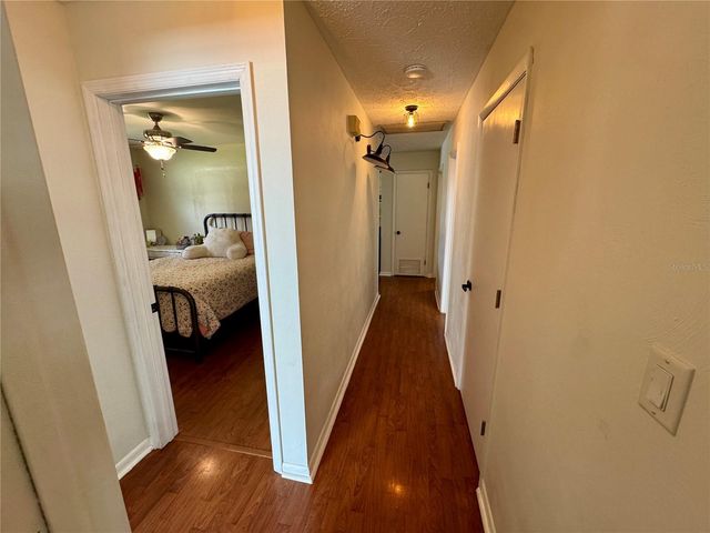 525 NE 21ST AVENUE, Ocala, FL 34470