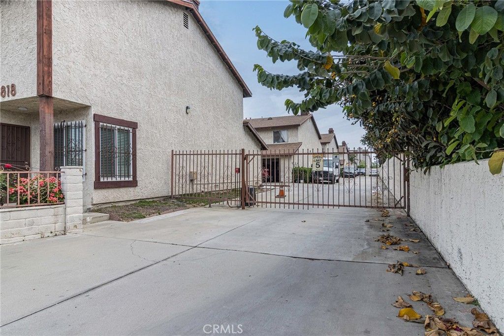 Image 19 of property listing at 3818 Durfee 4, El Monte, CA 91732