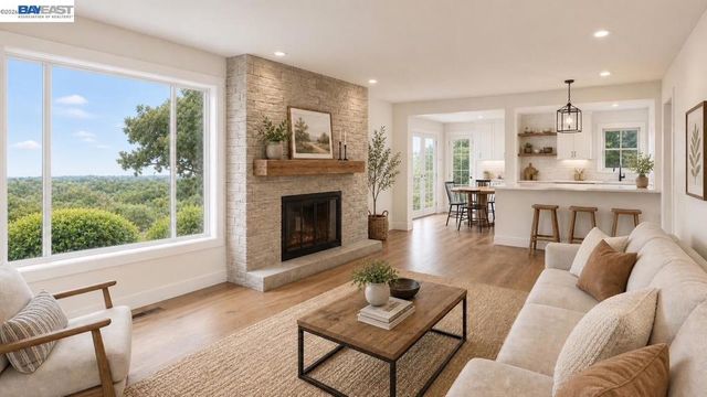 26027 Clover Rd, Hayward, CA 94542