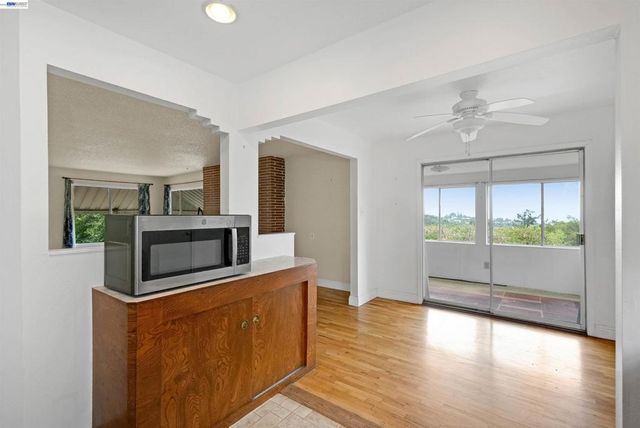 26027 Clover Rd, Hayward, CA 94542