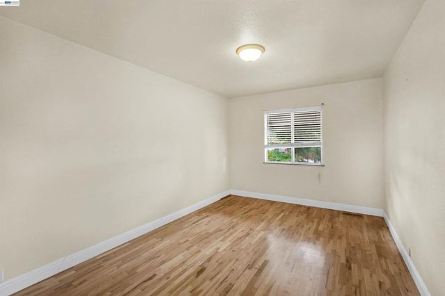 26027 Clover Rd, Hayward, CA 94542