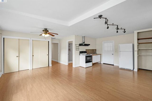 26027 Clover Rd, Hayward, CA 94542