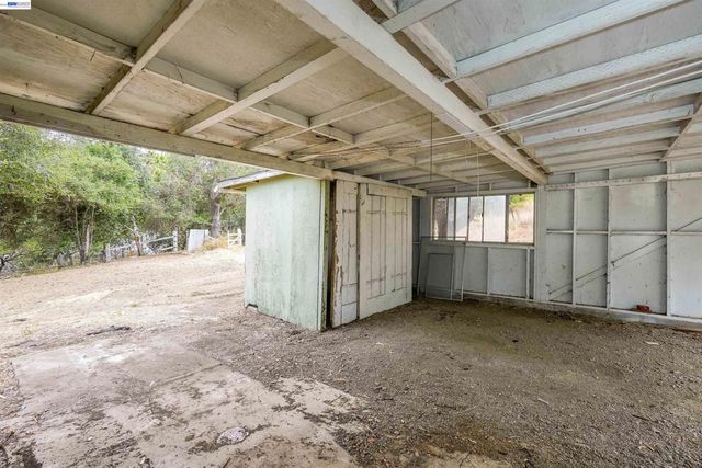 26027 Clover Rd, Hayward, CA 94542