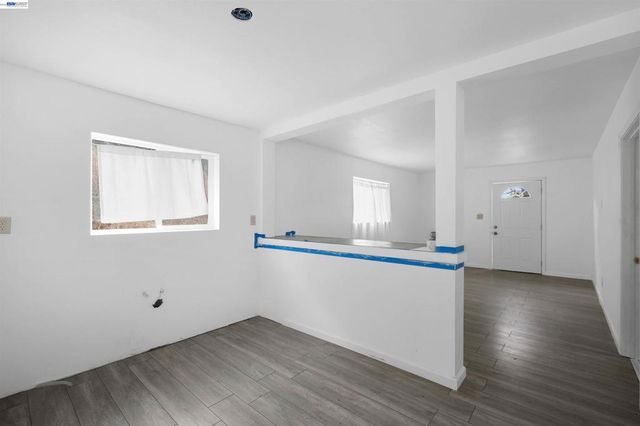 26027 Clover Rd, Hayward, CA 94542